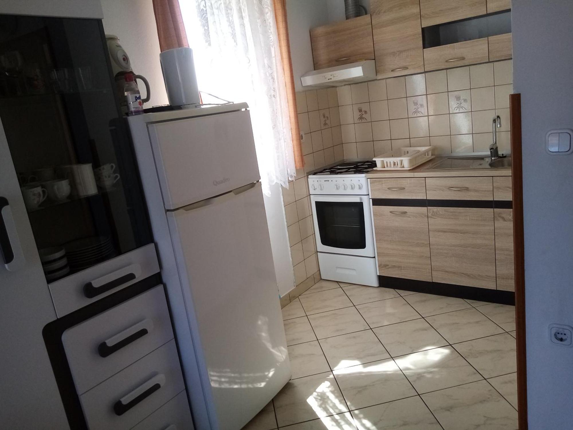 Apartments Vitkovic Крес Екстериор снимка